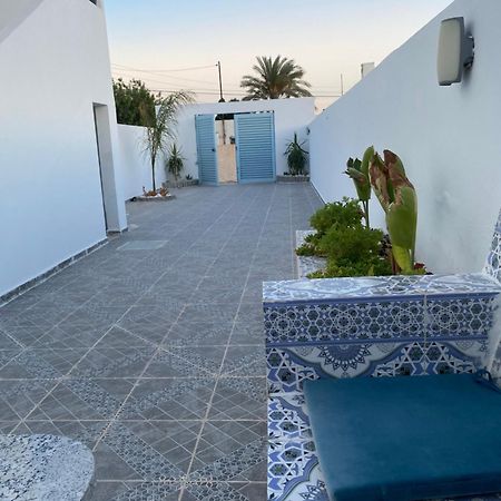 Studio Rouge Cosy A Dar Lili Djerba Mezraia Екстериор снимка